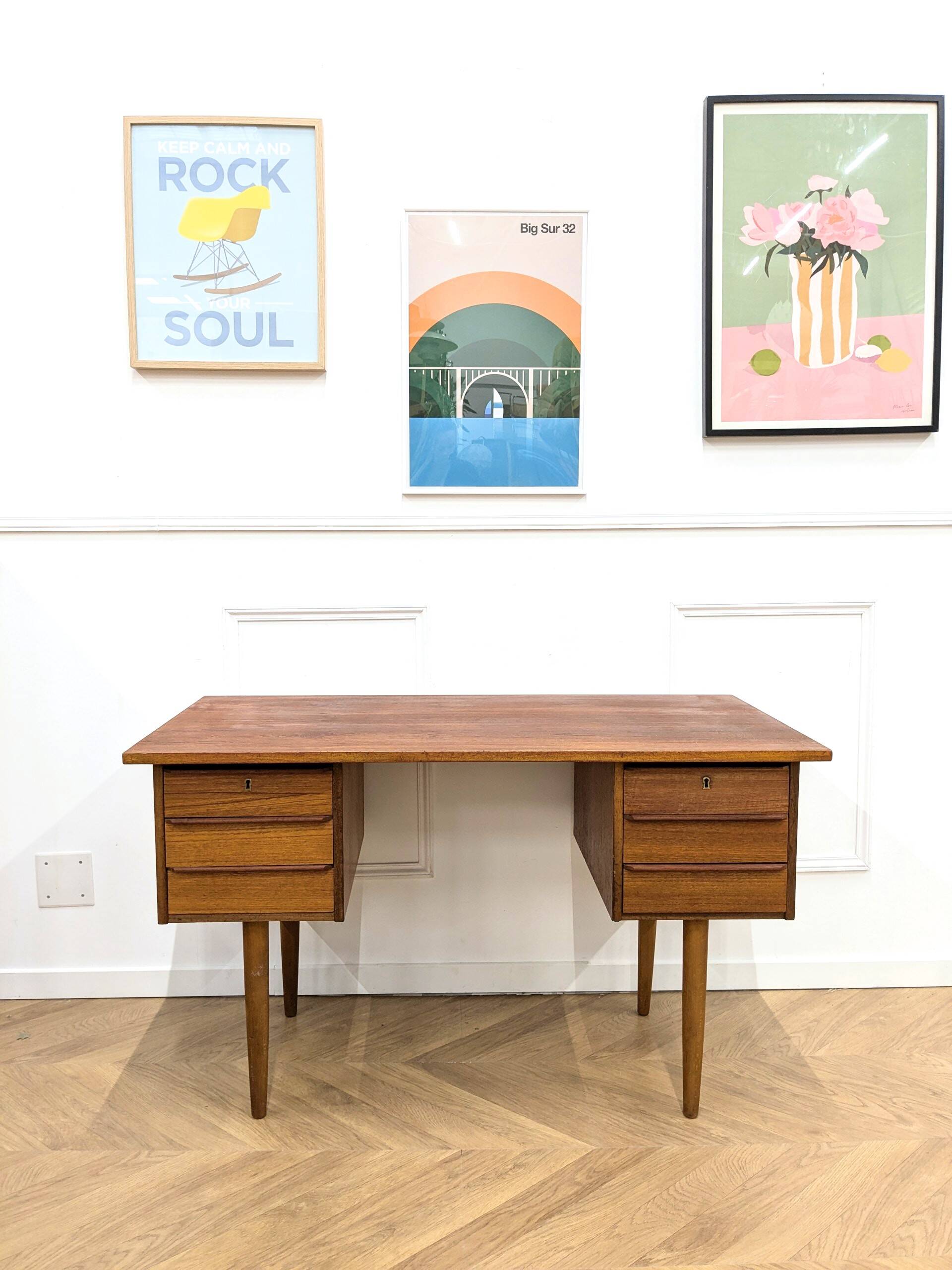 Bureau vintage scandinave