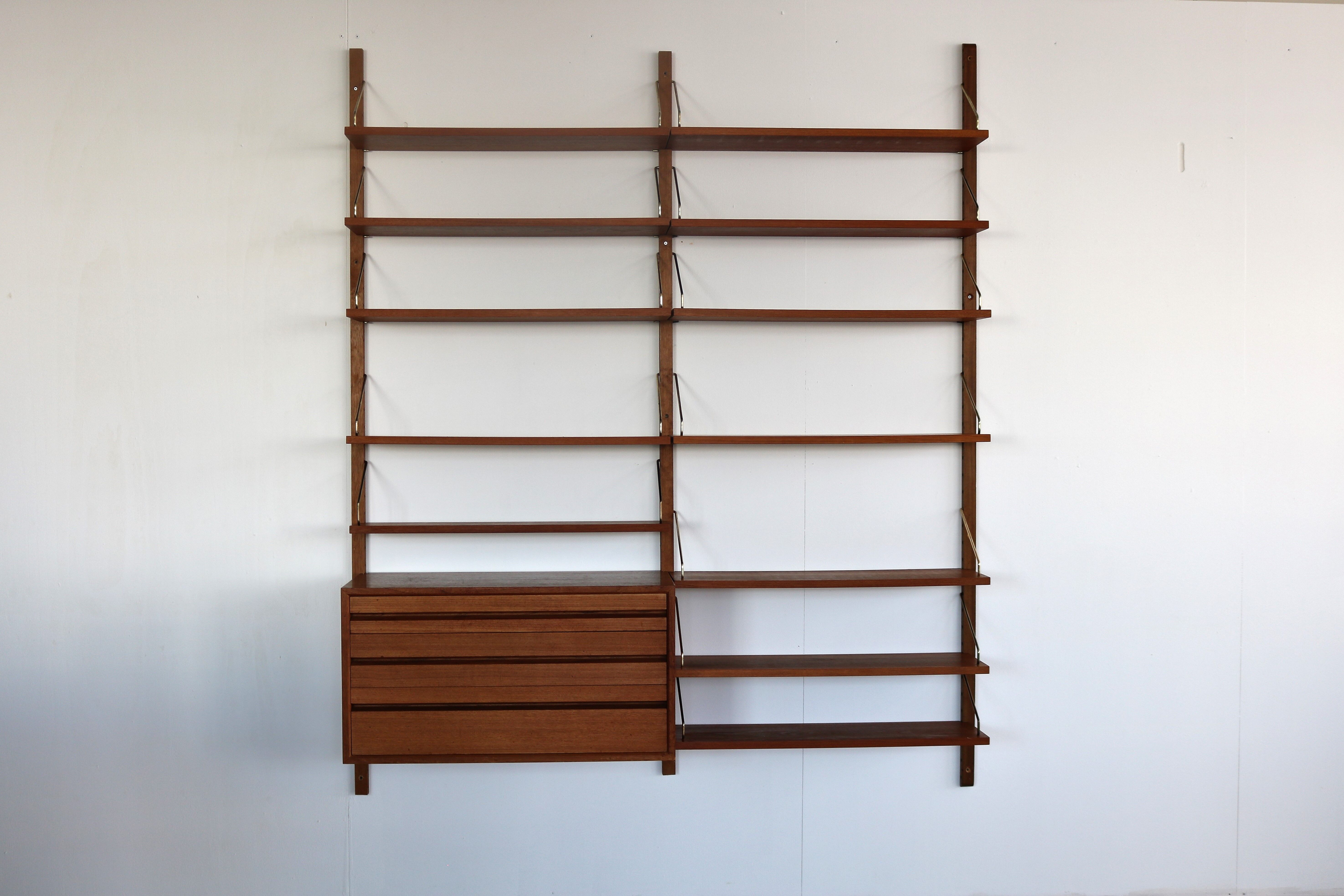 Wall unit by Poul Cadovius "Royal System"