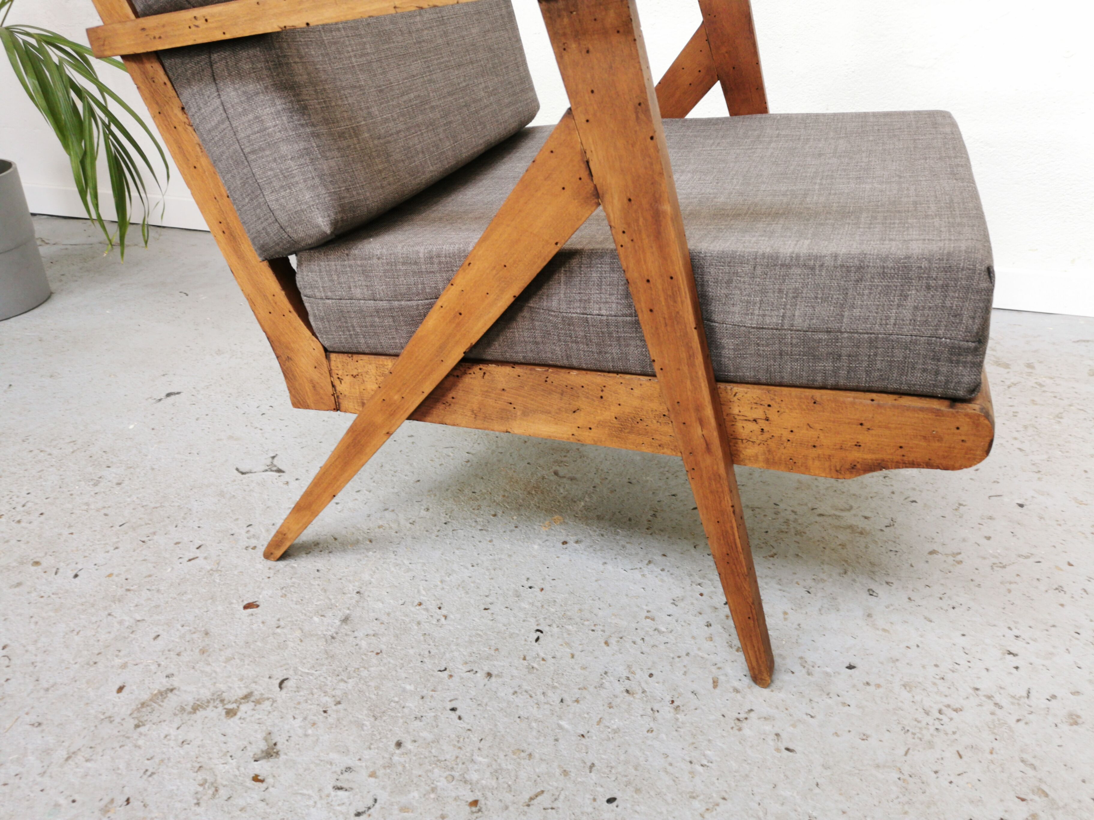 Modernist vintage armchair 1950