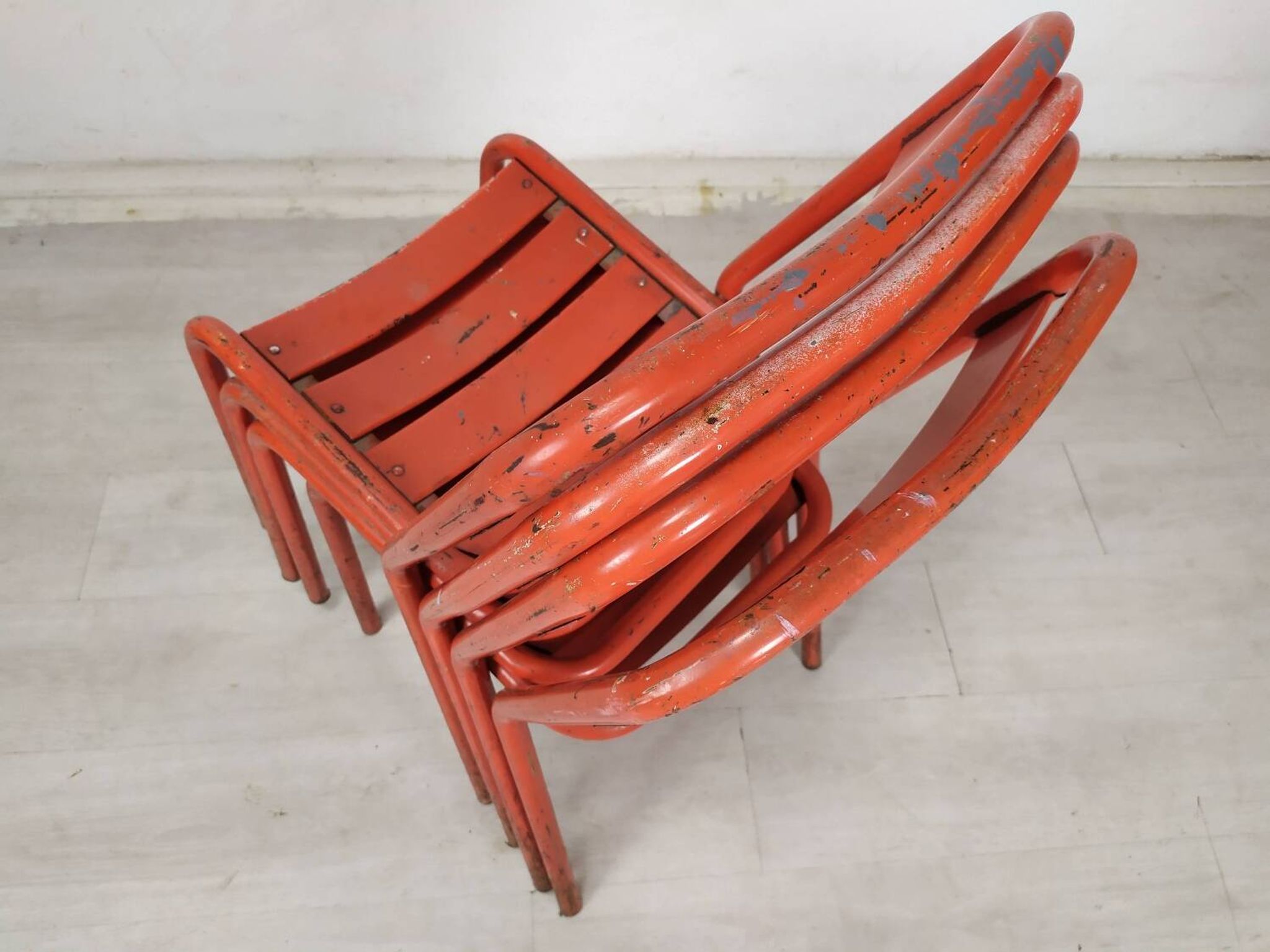 4 tolix metal bistro chairs