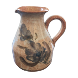 Pitcher beige floral decoration