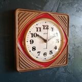 Vintage ceramic clock silent wall clock square "Peter red brown"