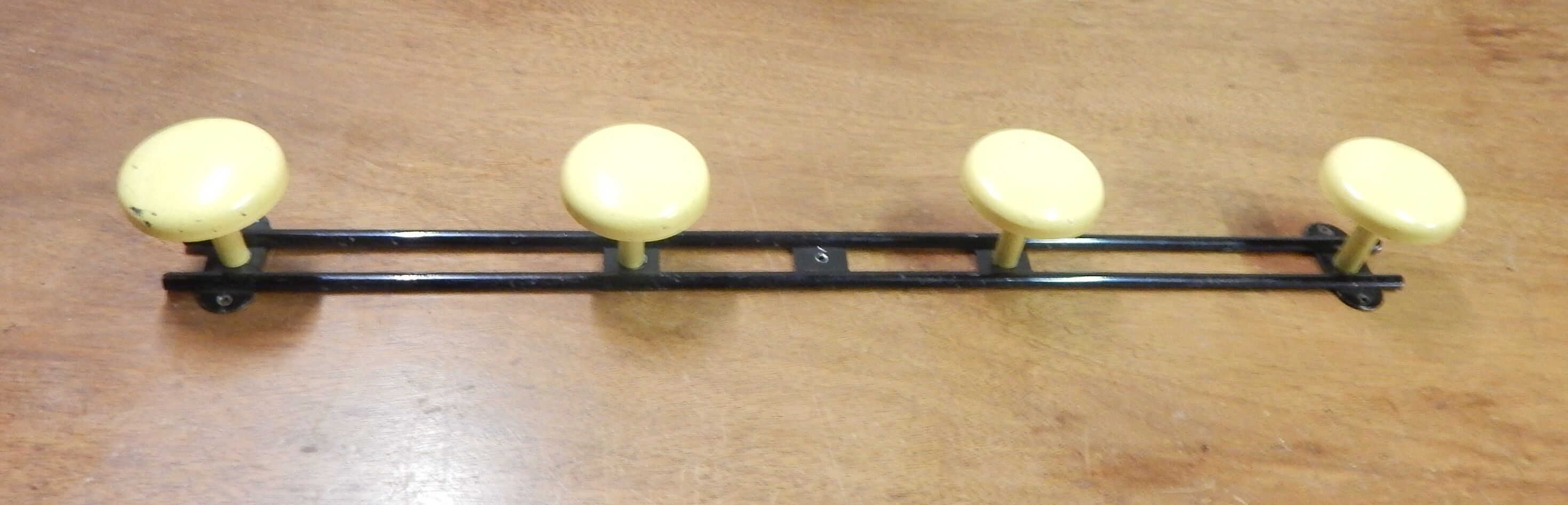 Door coat yellow balls
