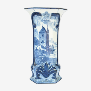 Vase en faïence de Delft