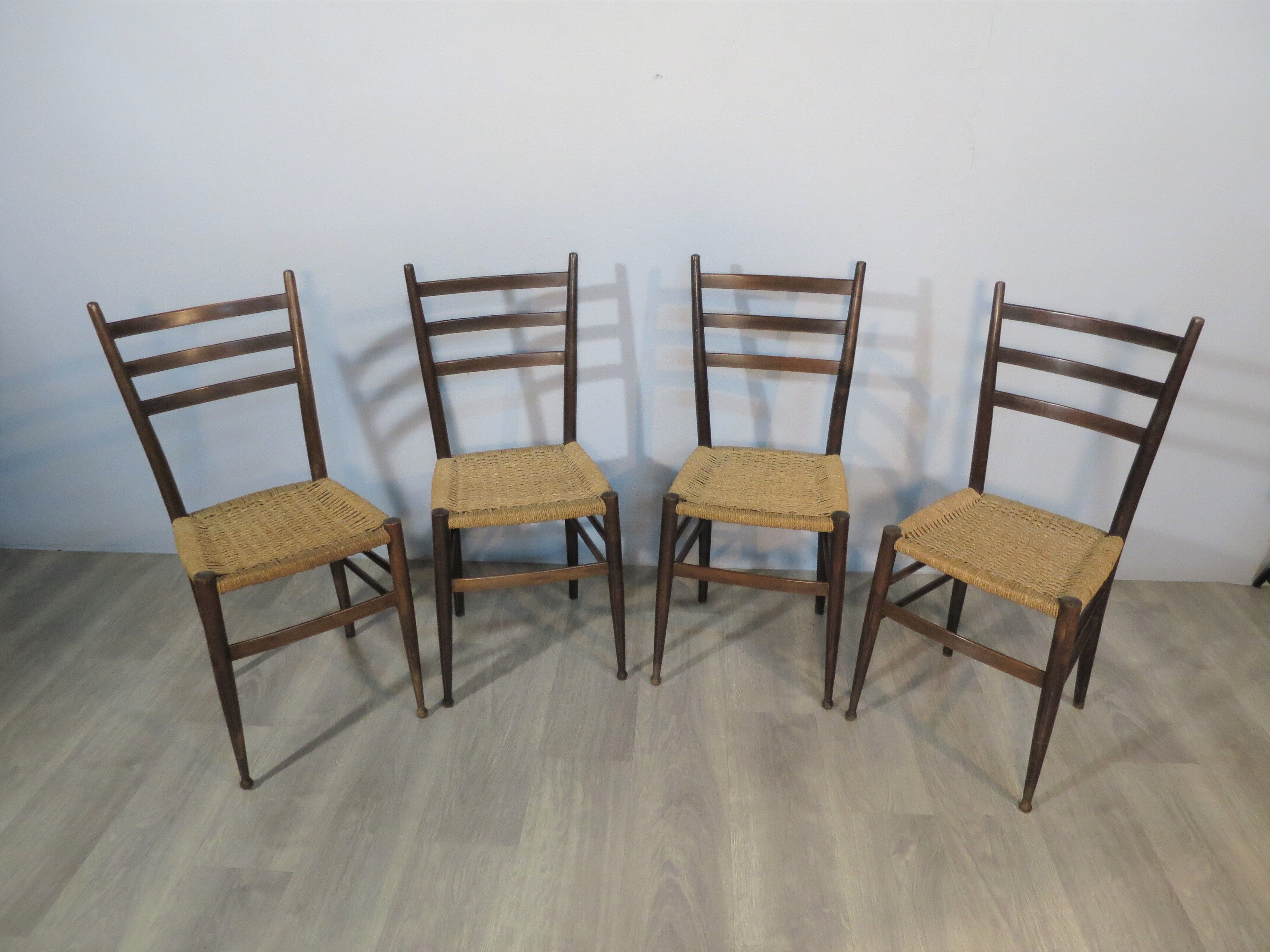 Suite of 4 vintage chairs