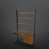 Bibliothèque italienne du milieu du siècle avec bureau.