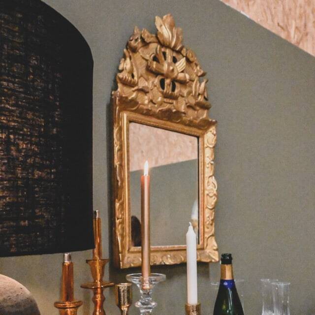 Small antique mirror in gilded wood, regency style