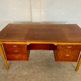 Vintage Danish desk in teak and oak by Børge Mogensen for Søborg Møbelfabrik, 1960s.
