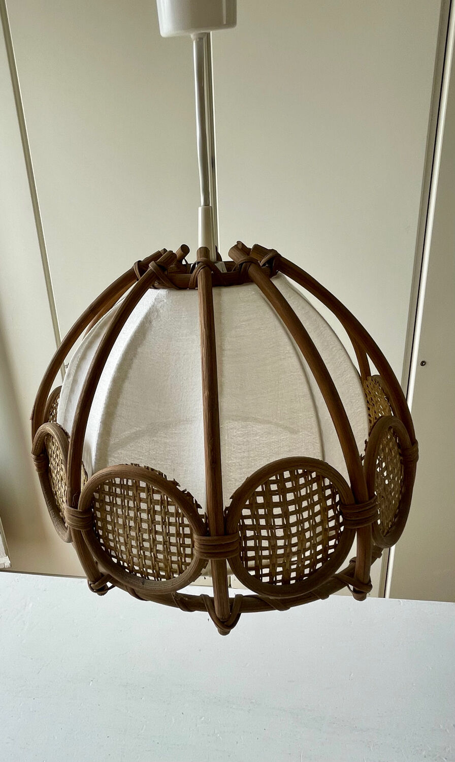 Bamboo and rattan suspension from the 60s/70s.