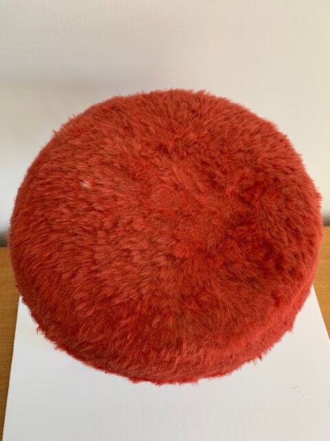 Vintage stool 3 feet twisted