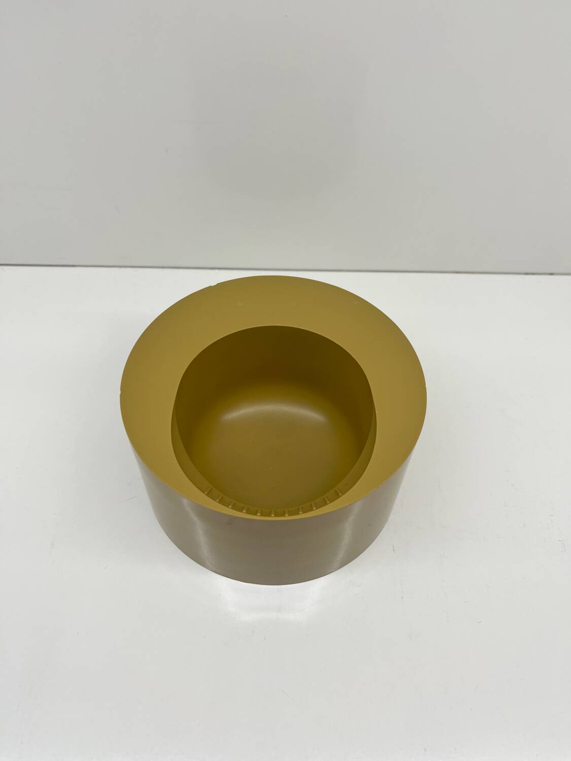 Enzo Mari ashtray Borneo - Danese Milano - Melamine - Italian design