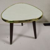 Formica tripod rests plant holder - white - vintage