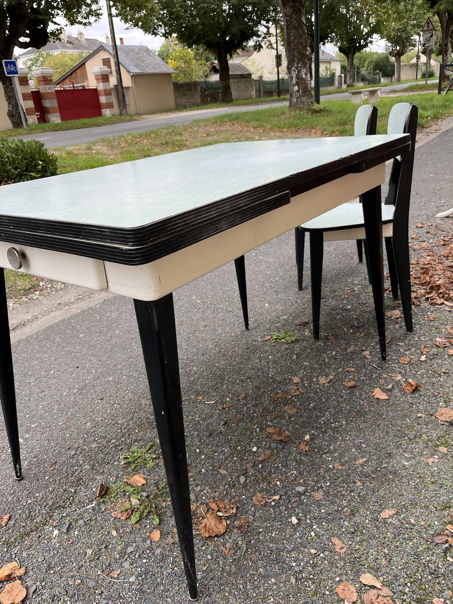 Formica table and chairs