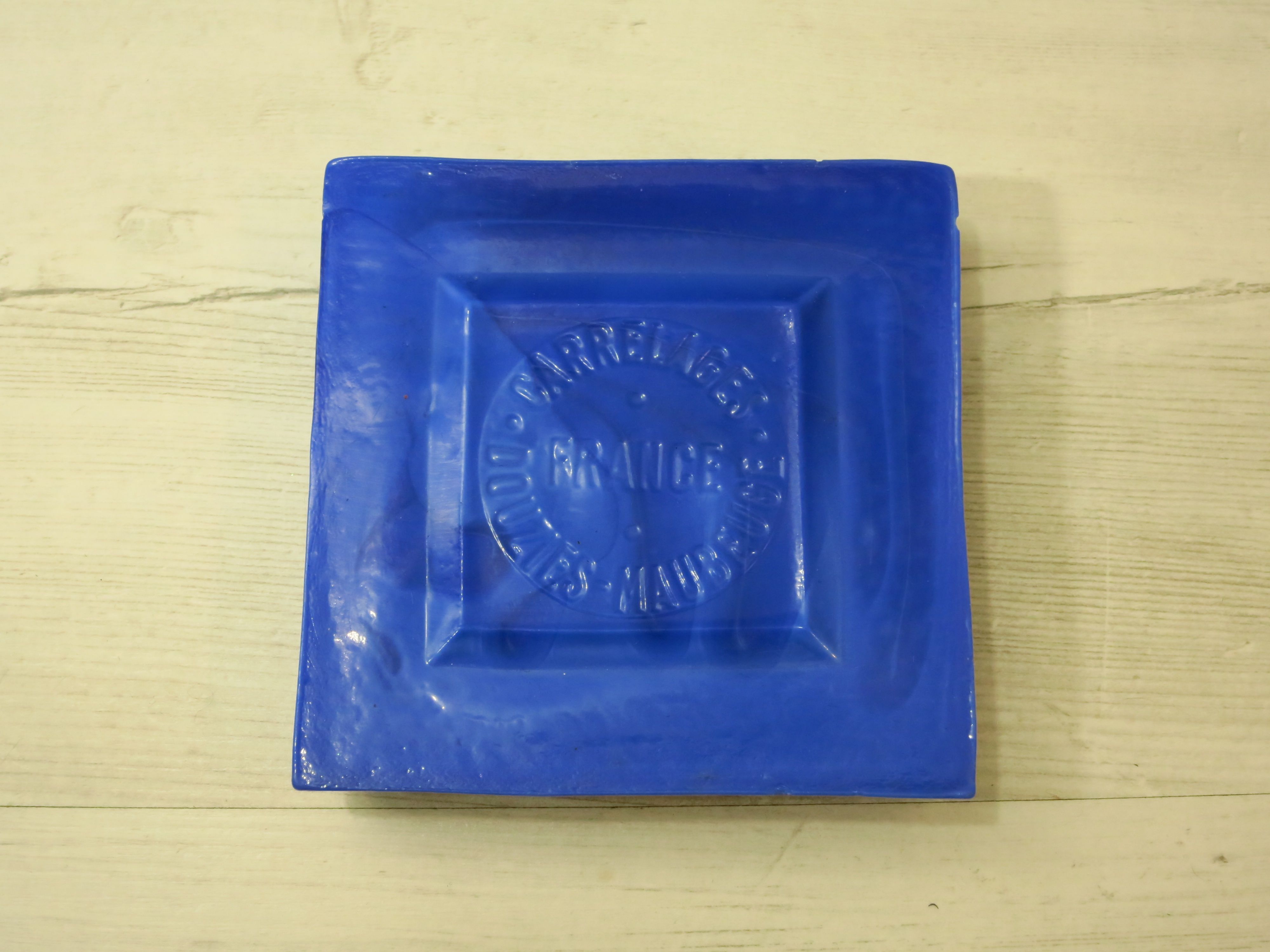 Advertising ashtray, ceramic, DOUZIES tiles, Maubeuge, france