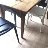 Farm table