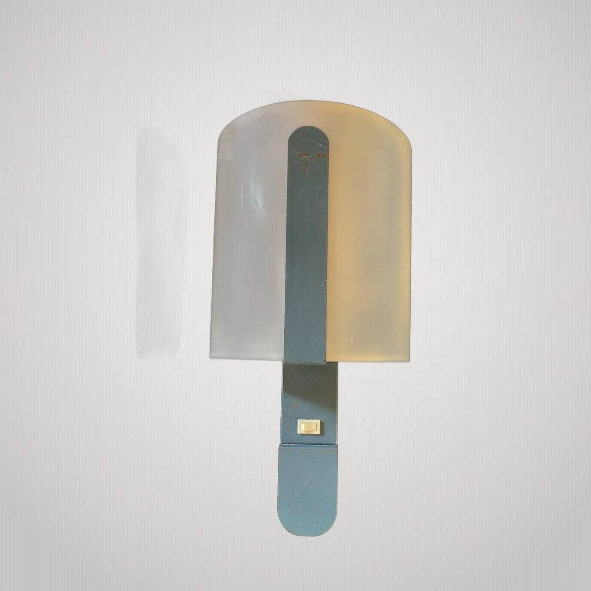 Arlus paire d'appliques métal perspex blanc vintage wall light 1960