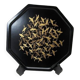Plat octogonal en bois laqué à motifs de grues par Nishimura Hikobei IX – Showa XXe s.