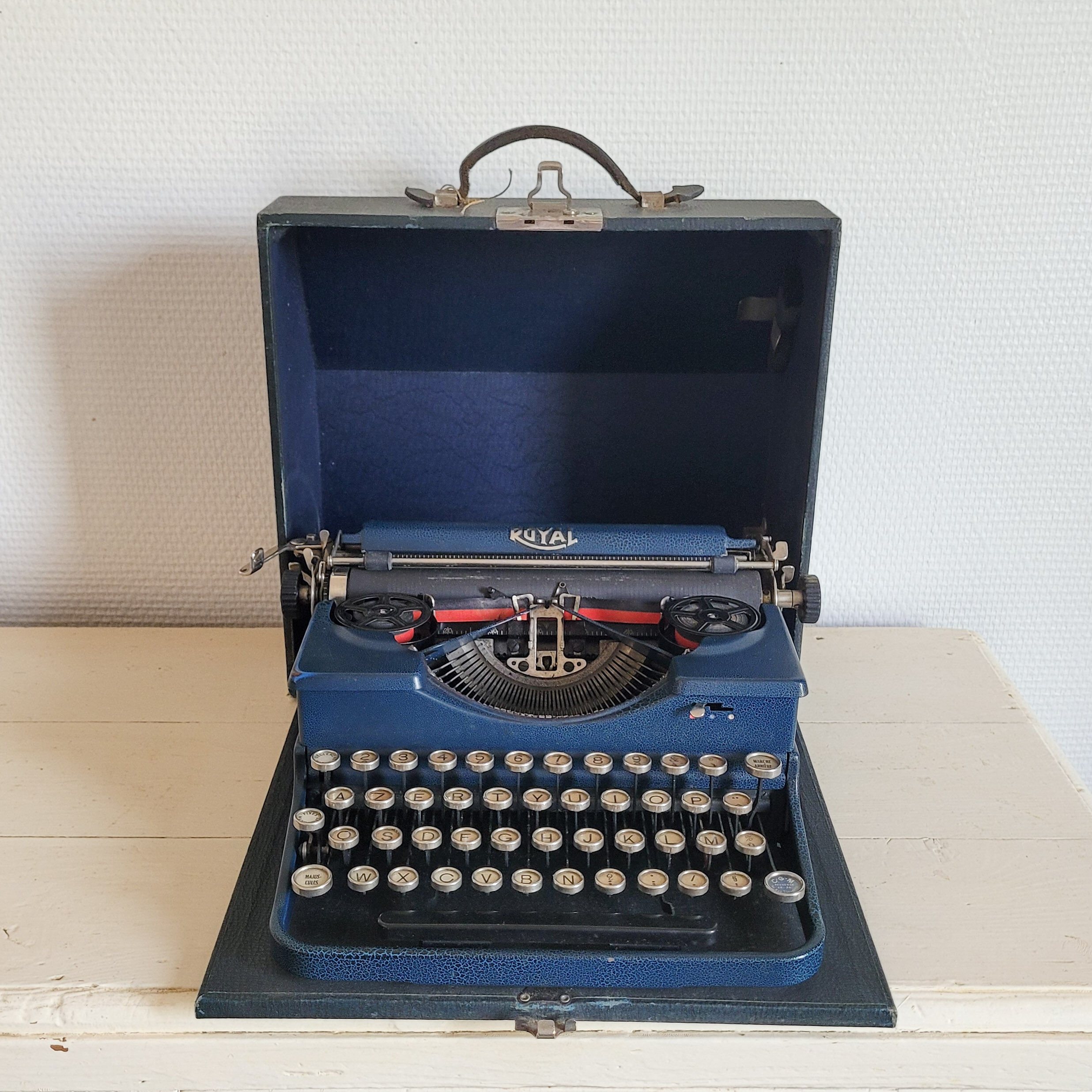 TYPEWRITER ROYAL 30s