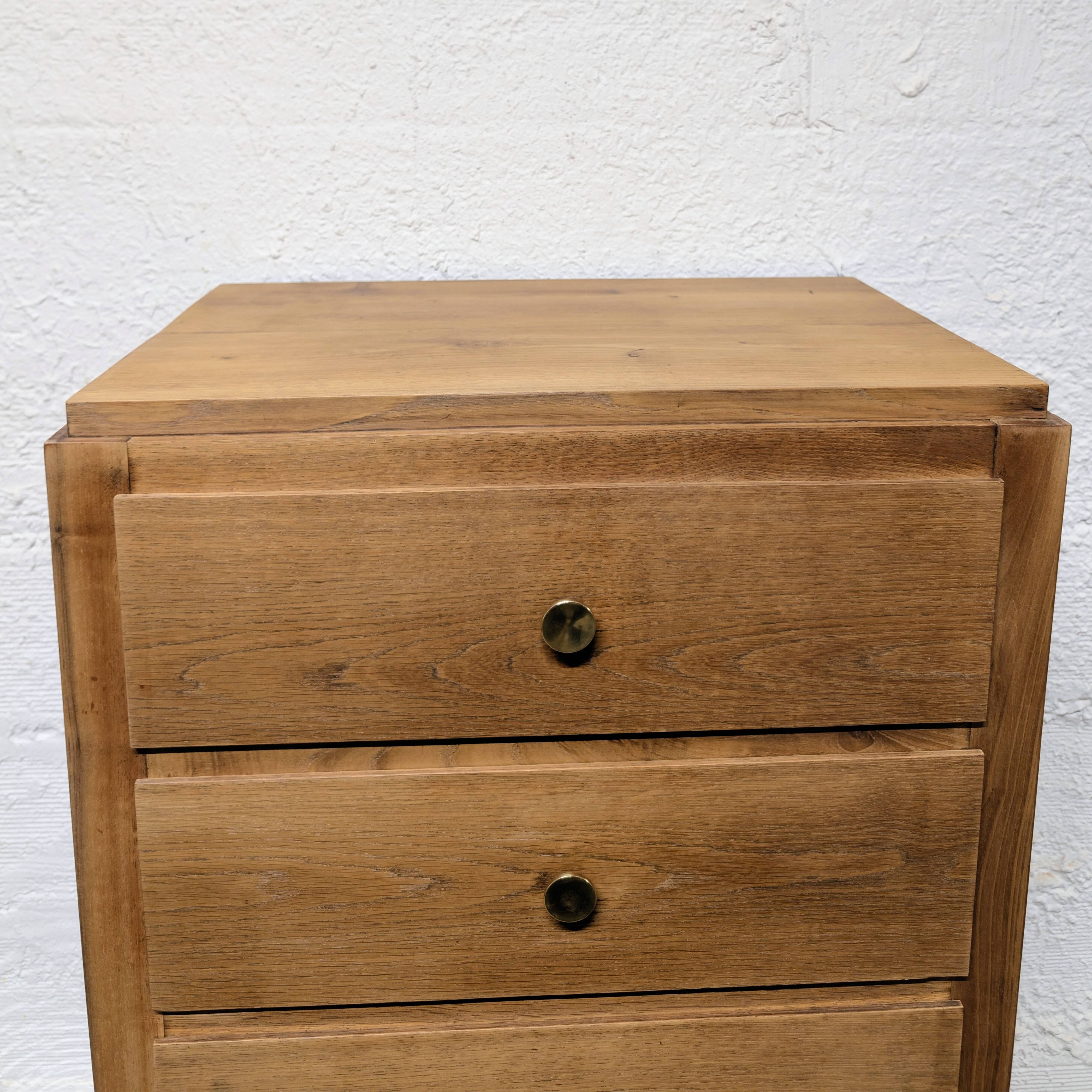 Retro chest of drawers