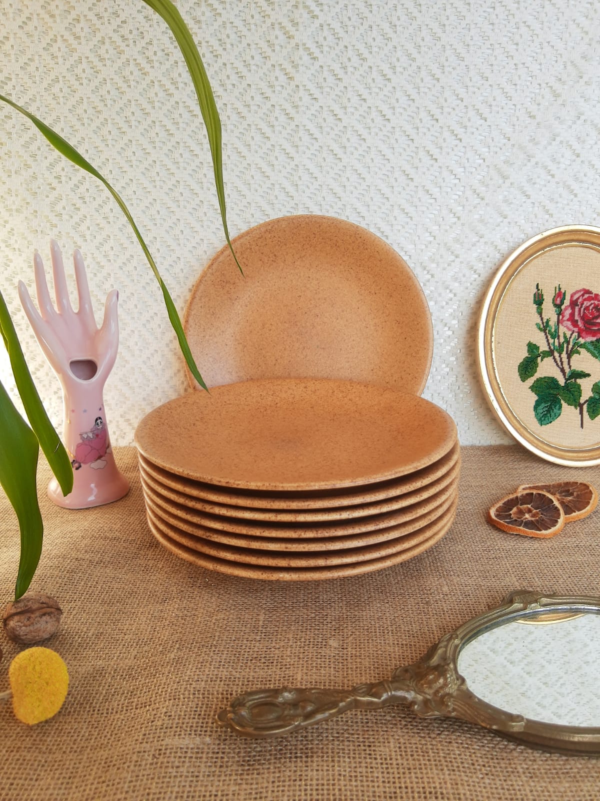 Set of 8 flat plates in Chantilly Longchamp sandstone France vintage