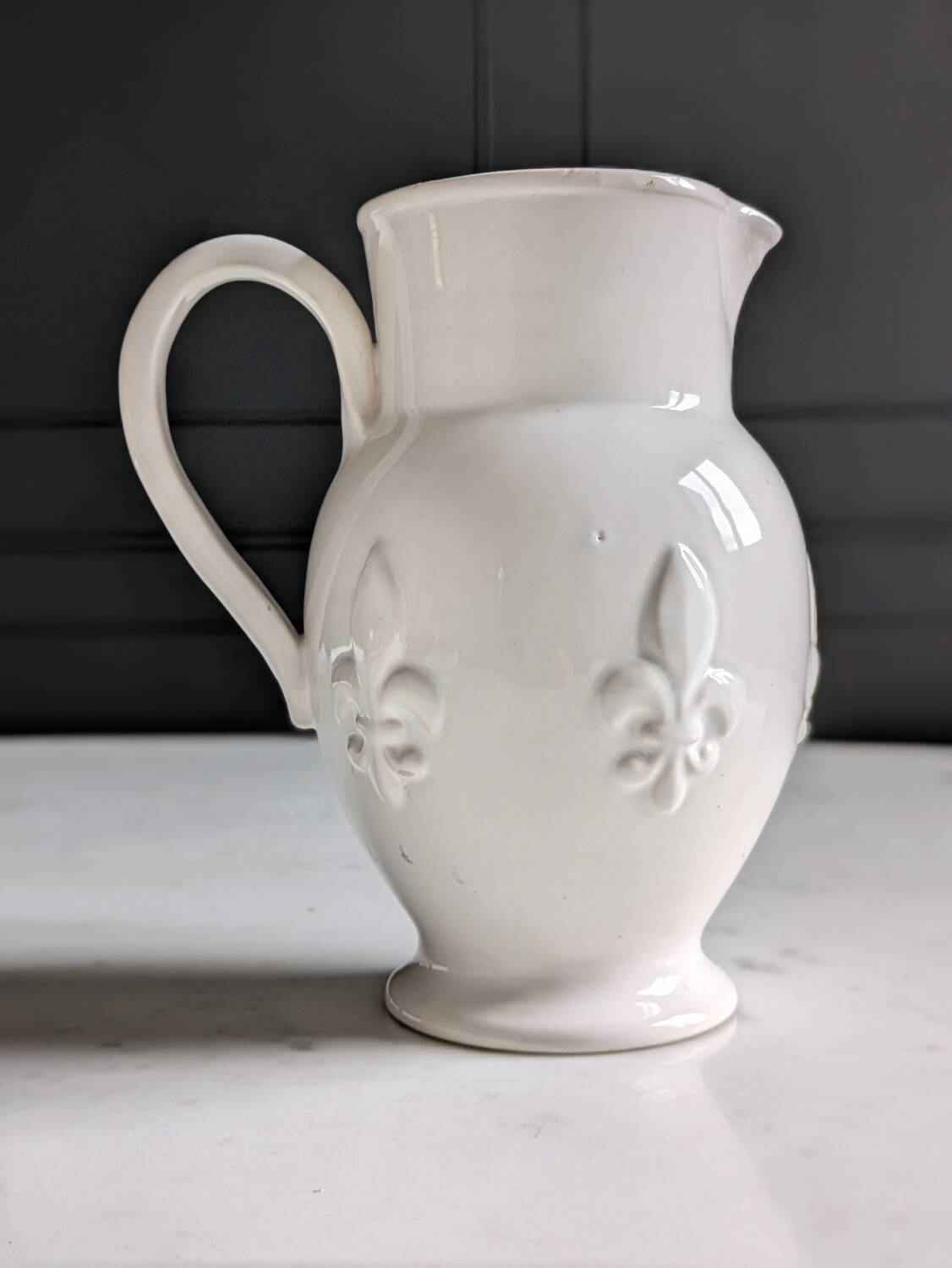Large jug Malicorne