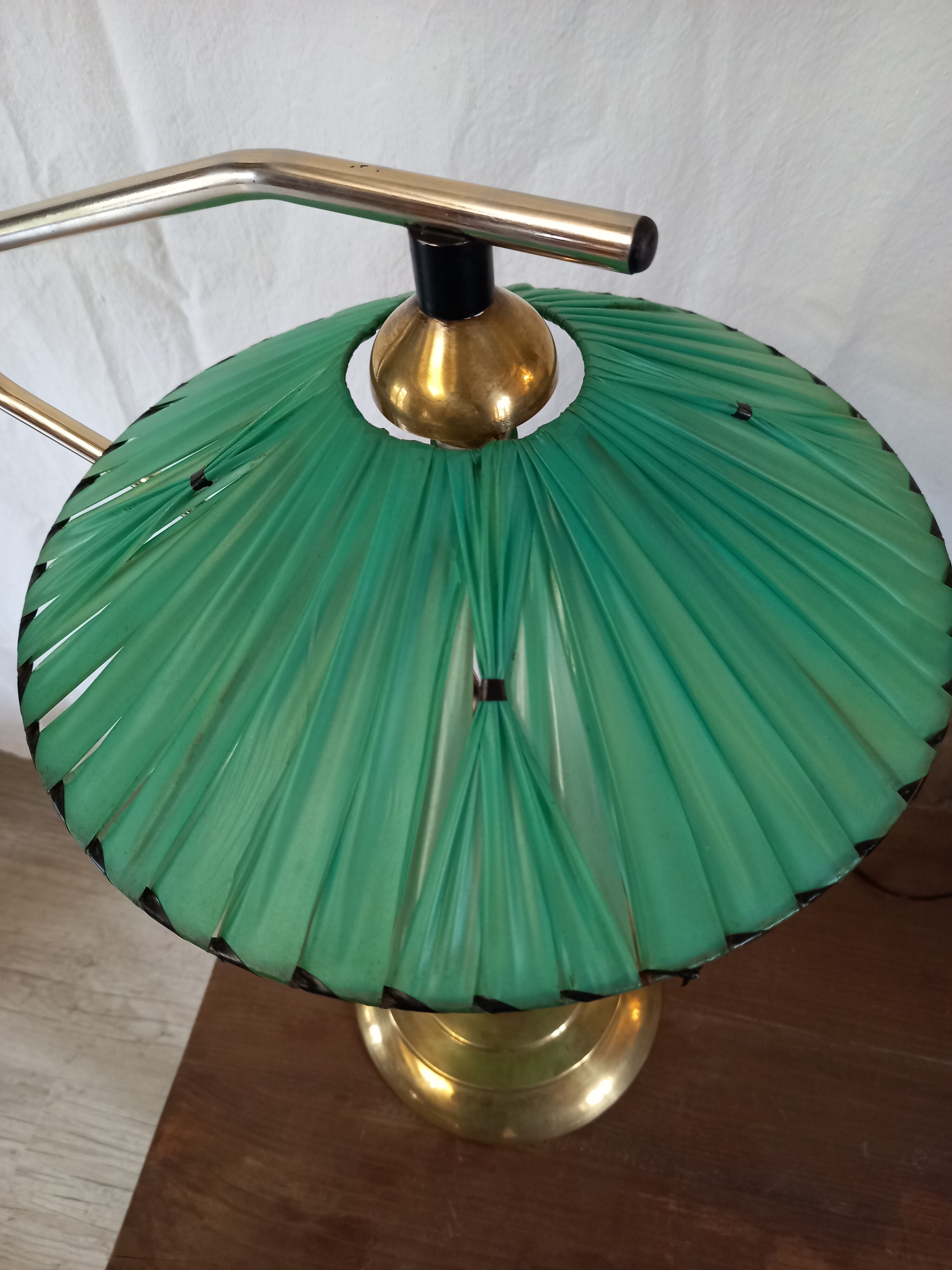 Living room lamp in gilded brass and wood 50s