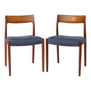 Paire chaises salle - manger milieu