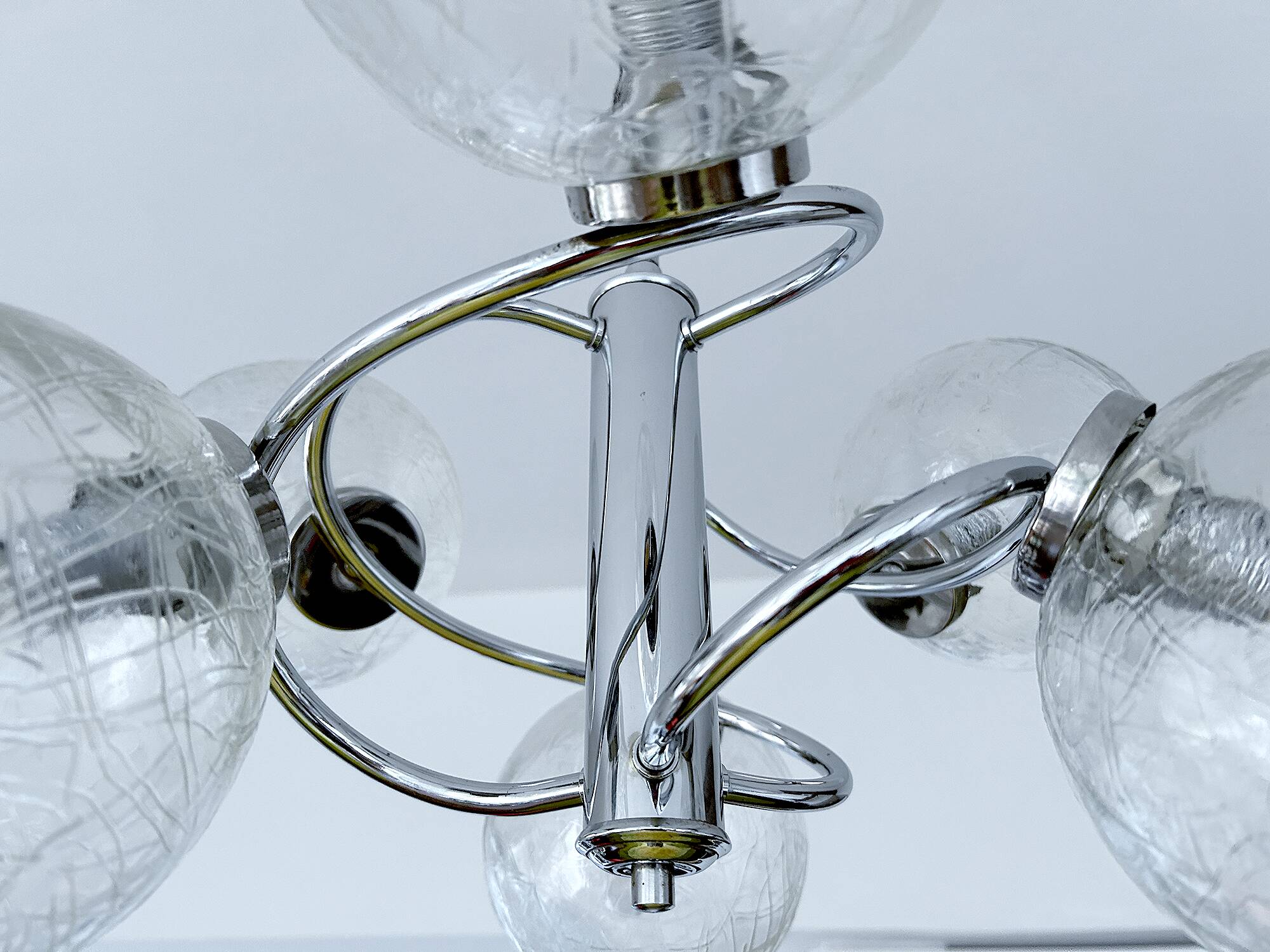 Vintage 70 Chrome Glass Suspension