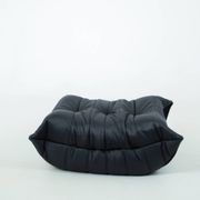 Togo set of chair and pouf in black shiny velvet