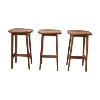 Set of 3 oak mid-century french bar stools Guillerme et Chambron