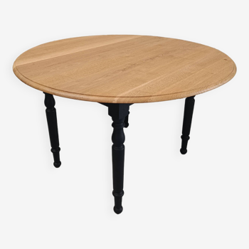 two-tone 4-person table