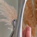 Metal swan soliflore vase