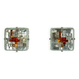 Poliarte, rare pair of wall lamps in cut murano glass. Italy 1970s