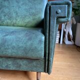 3-seater convertible sofa in green skai