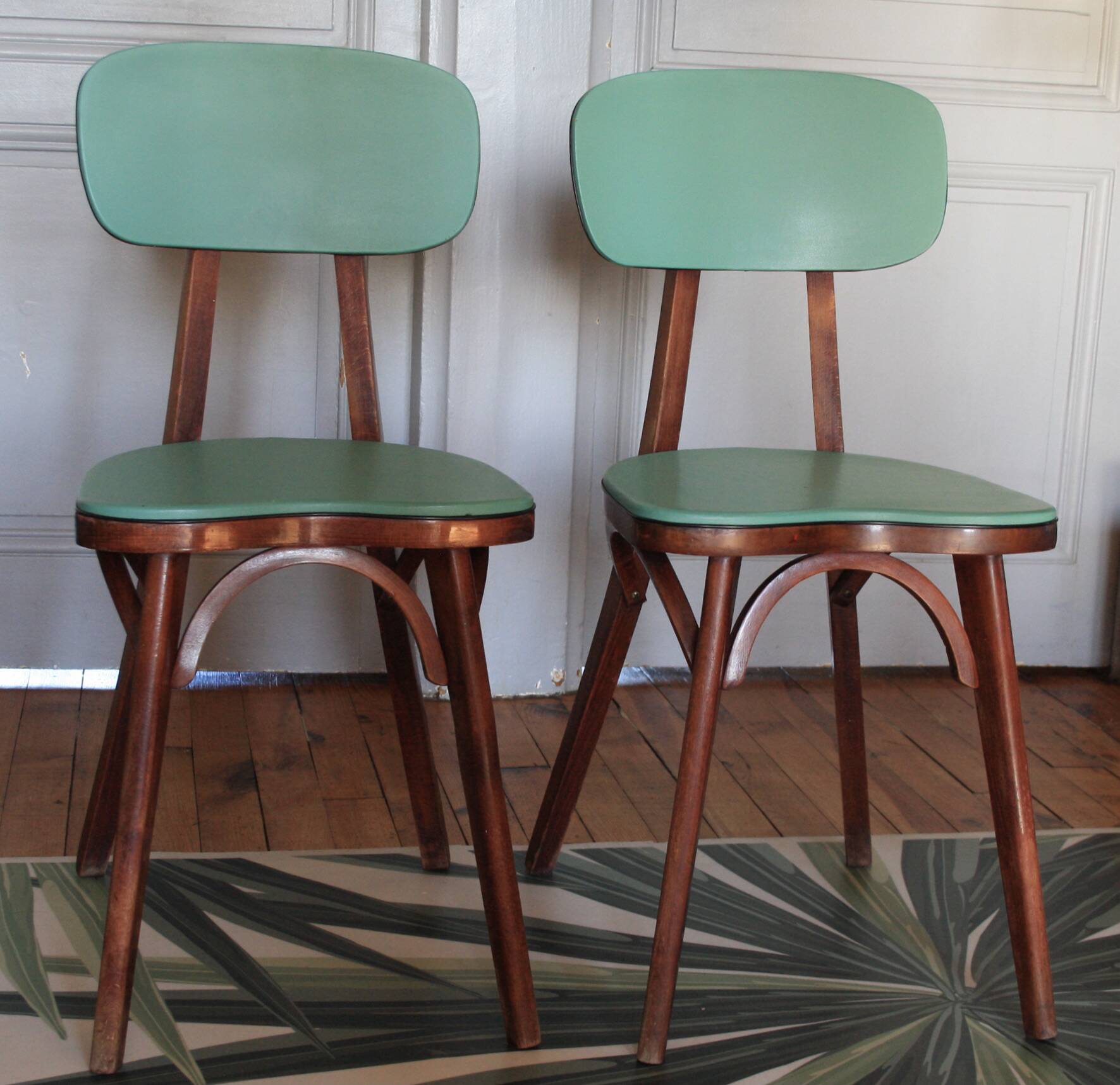 Baumann Green Heart Chairs