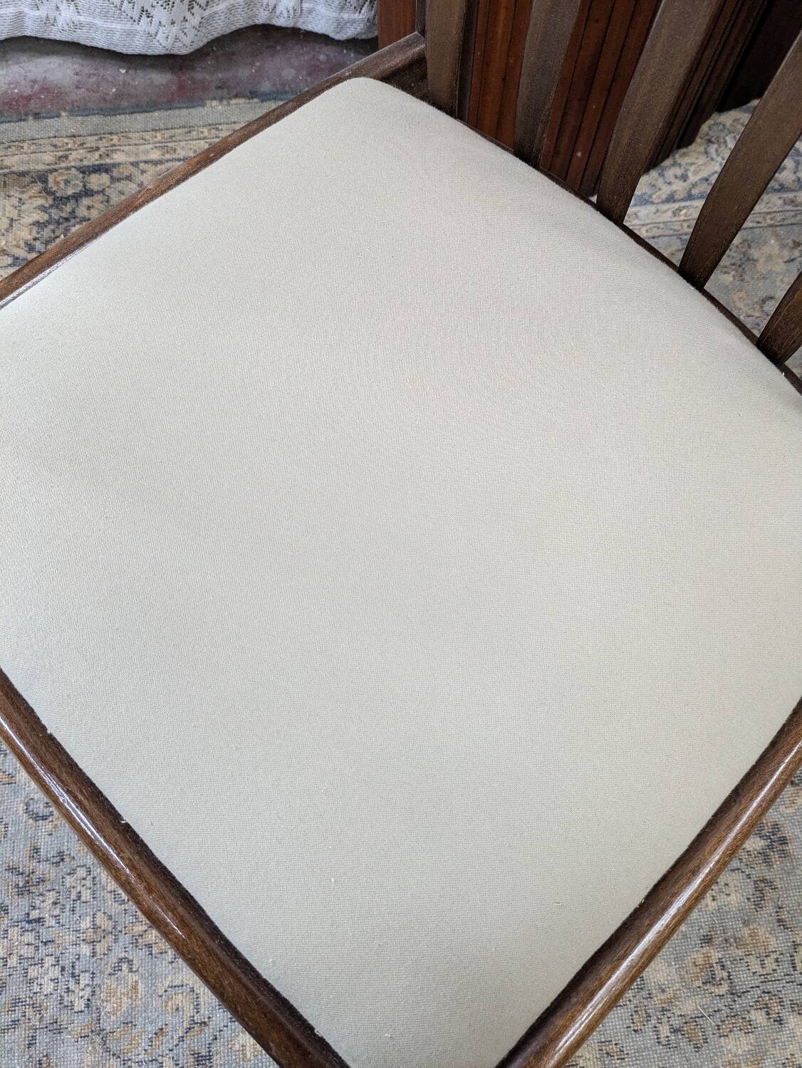 4 H.W. Klein Bramin chairs