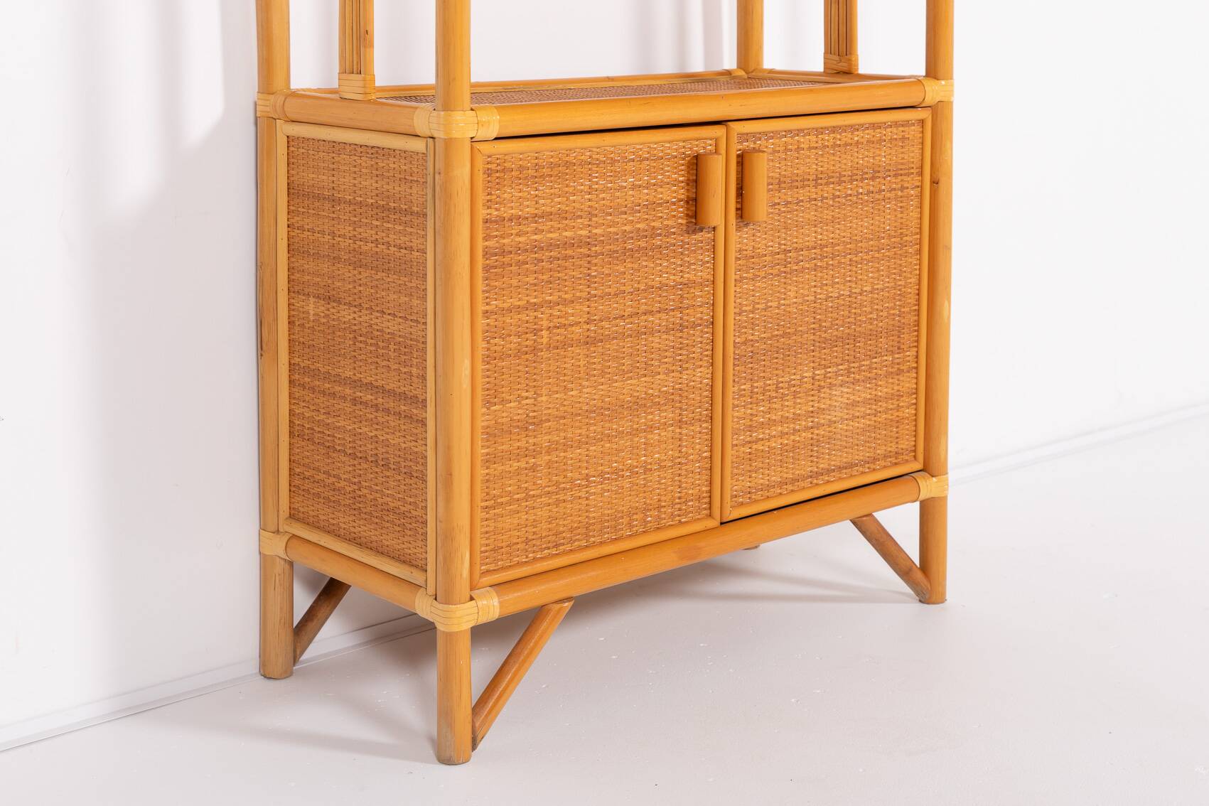 Armoire vintage en bambou et rotin, années 1980
