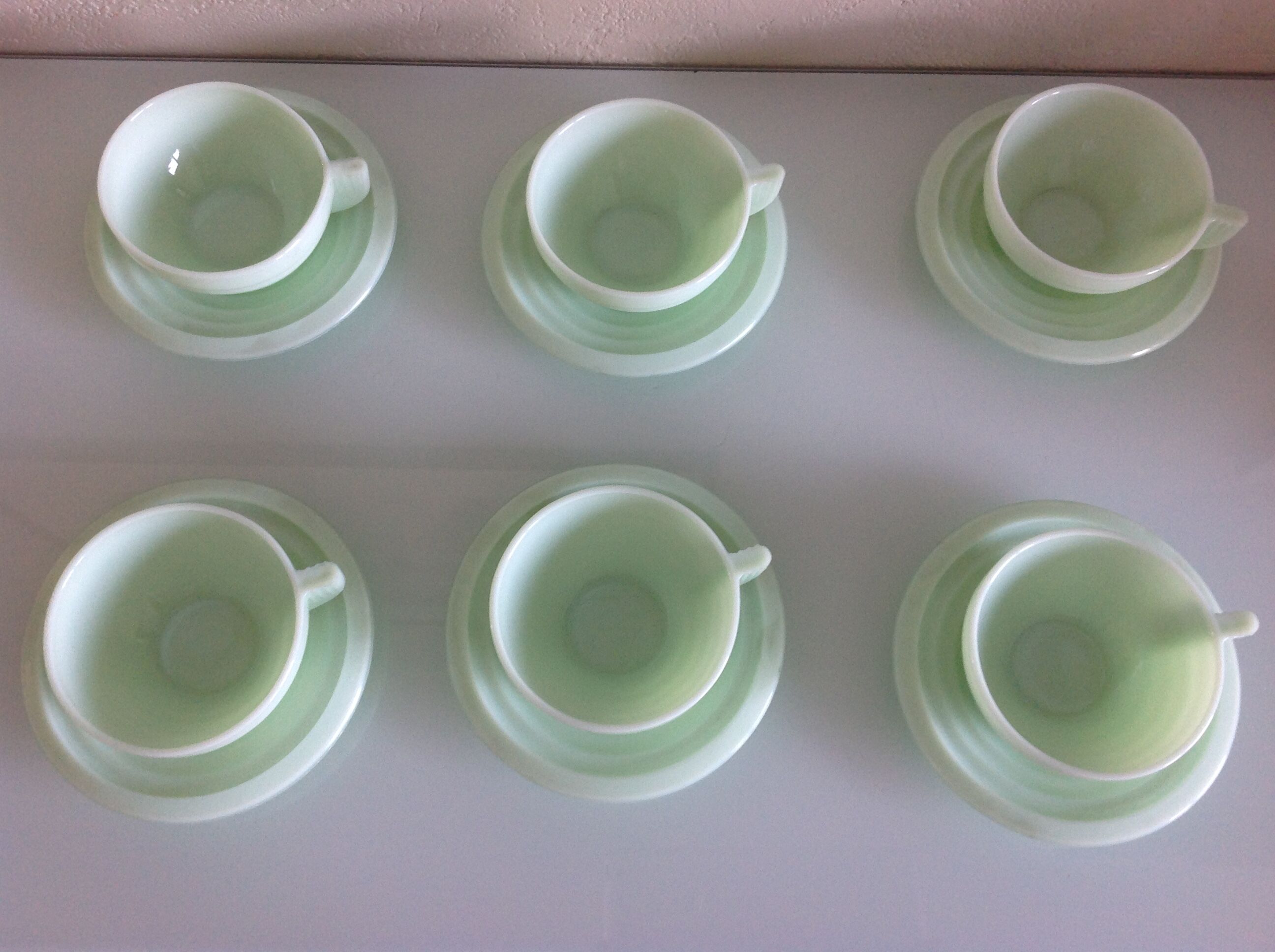 Six coffee cups and saucers in peppermint opaline 50/60