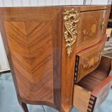 Curved chest of drawers with 3 marquetry drawers and marble top