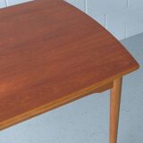 Table à manger en chêne danois et teck