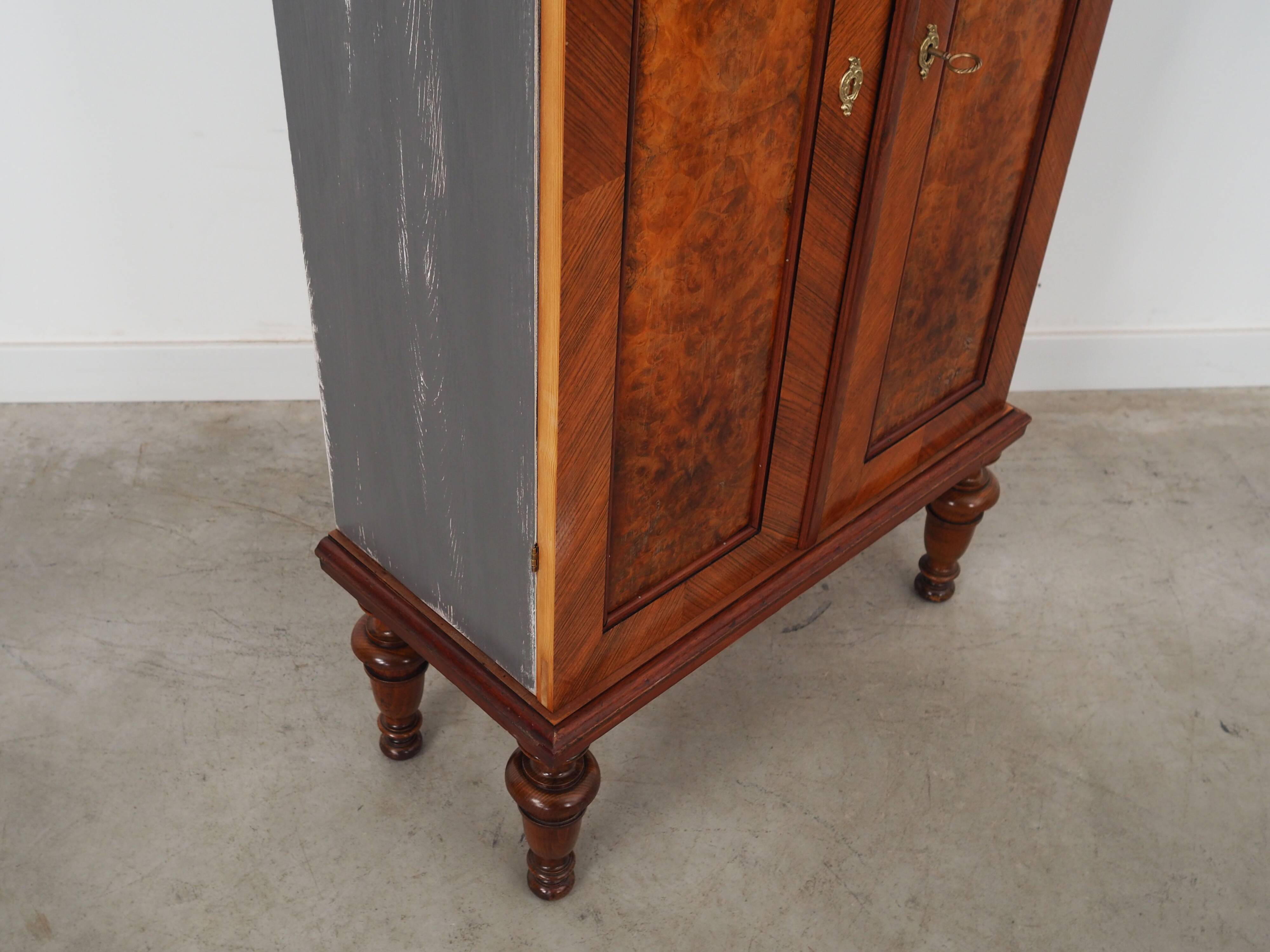 Armoire en pin, design danois, années 1960, production : Danemark