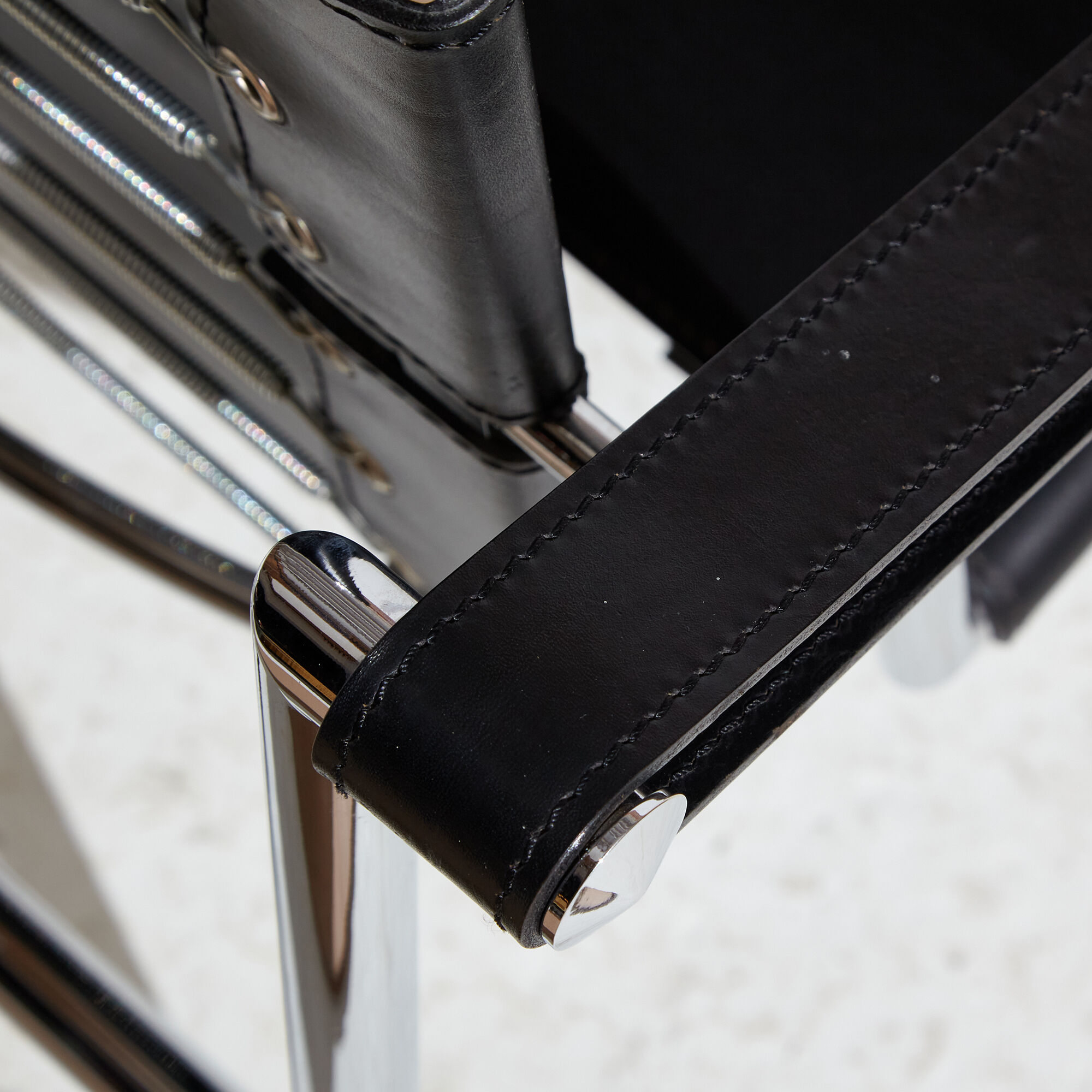 Lc1 leather armchair by le corbusier for cassina