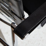 Lc1 leather armchair by le corbusier for cassina