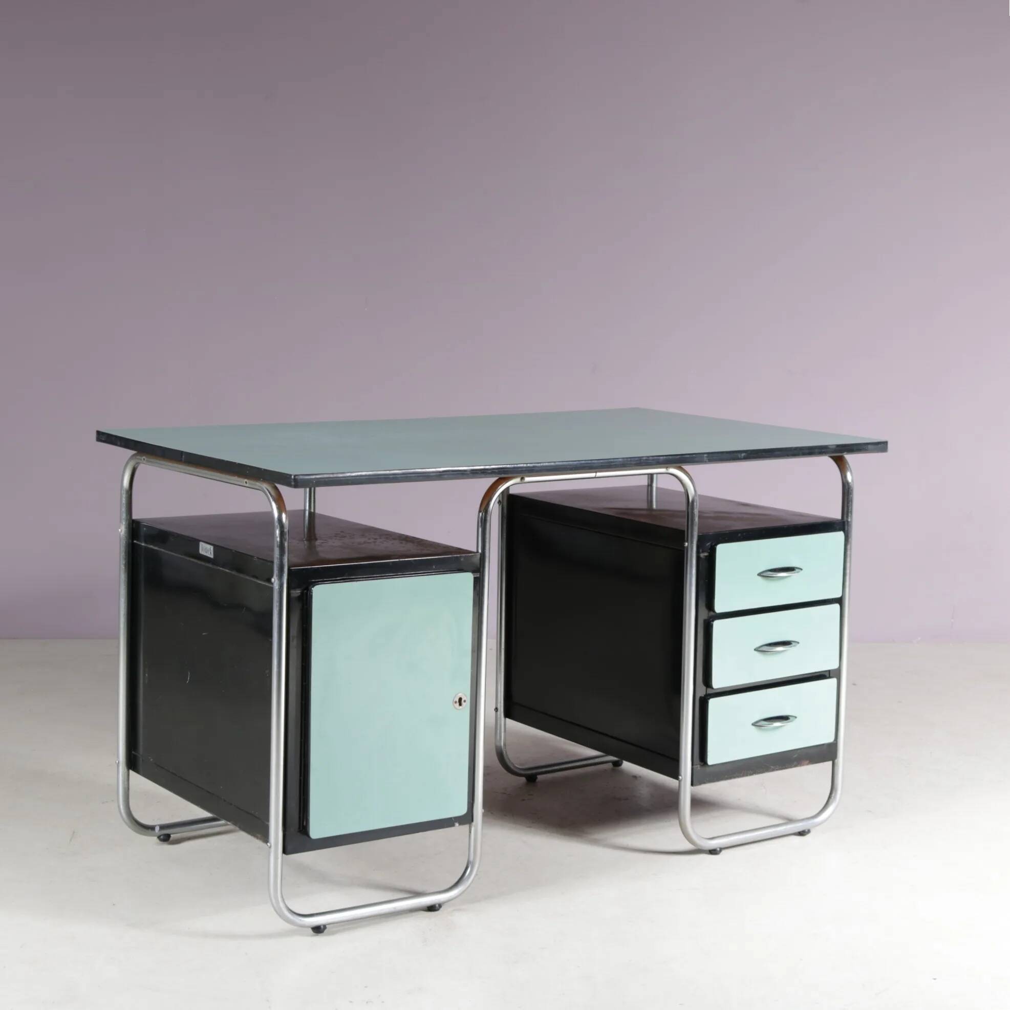 Bauhaus style desk from the 1950s by Torck, Belgium.
