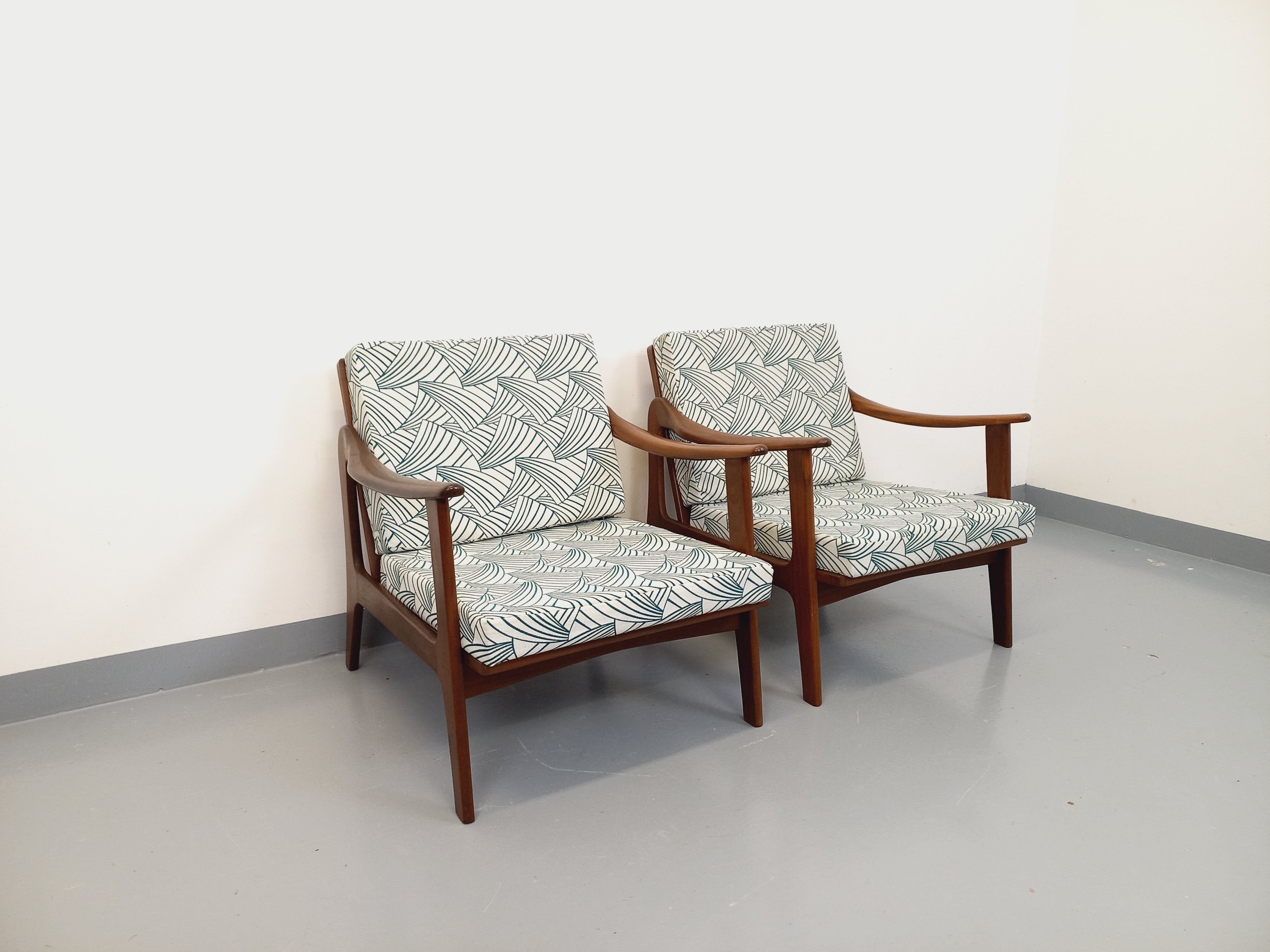 Pair of vintage Scandinavian Arne Wahl Iversen armchairs for Komfort teak