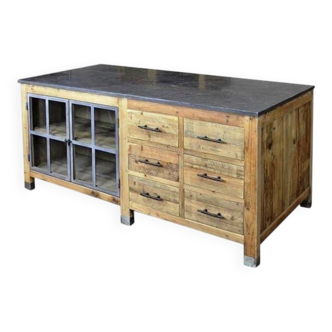 Îlot de cuisine en bois massif et pierre de lave naturelle