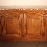 Low hunting sideboard
