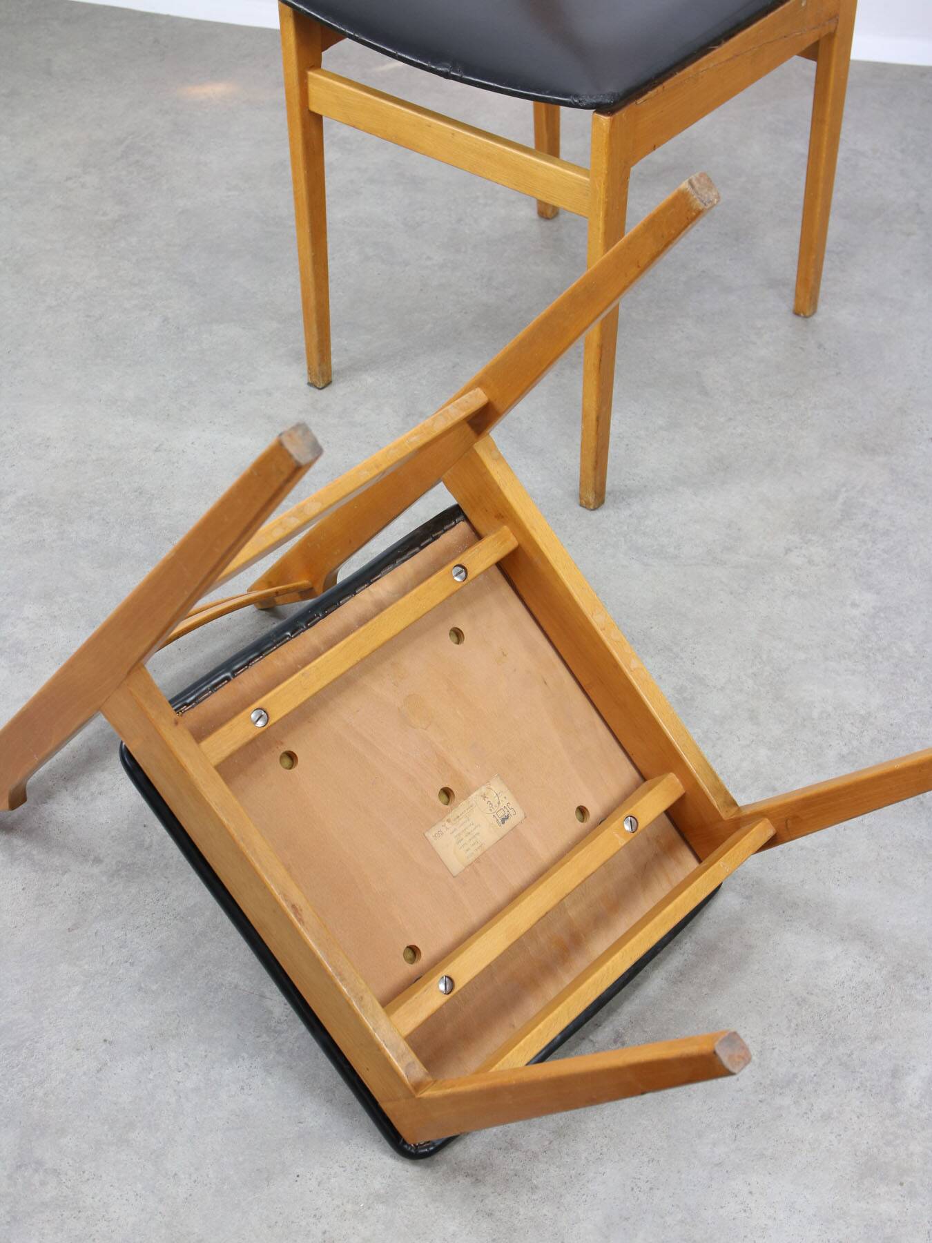 Vintage Chairs in style of Gio Ponti, 1970, set of 4