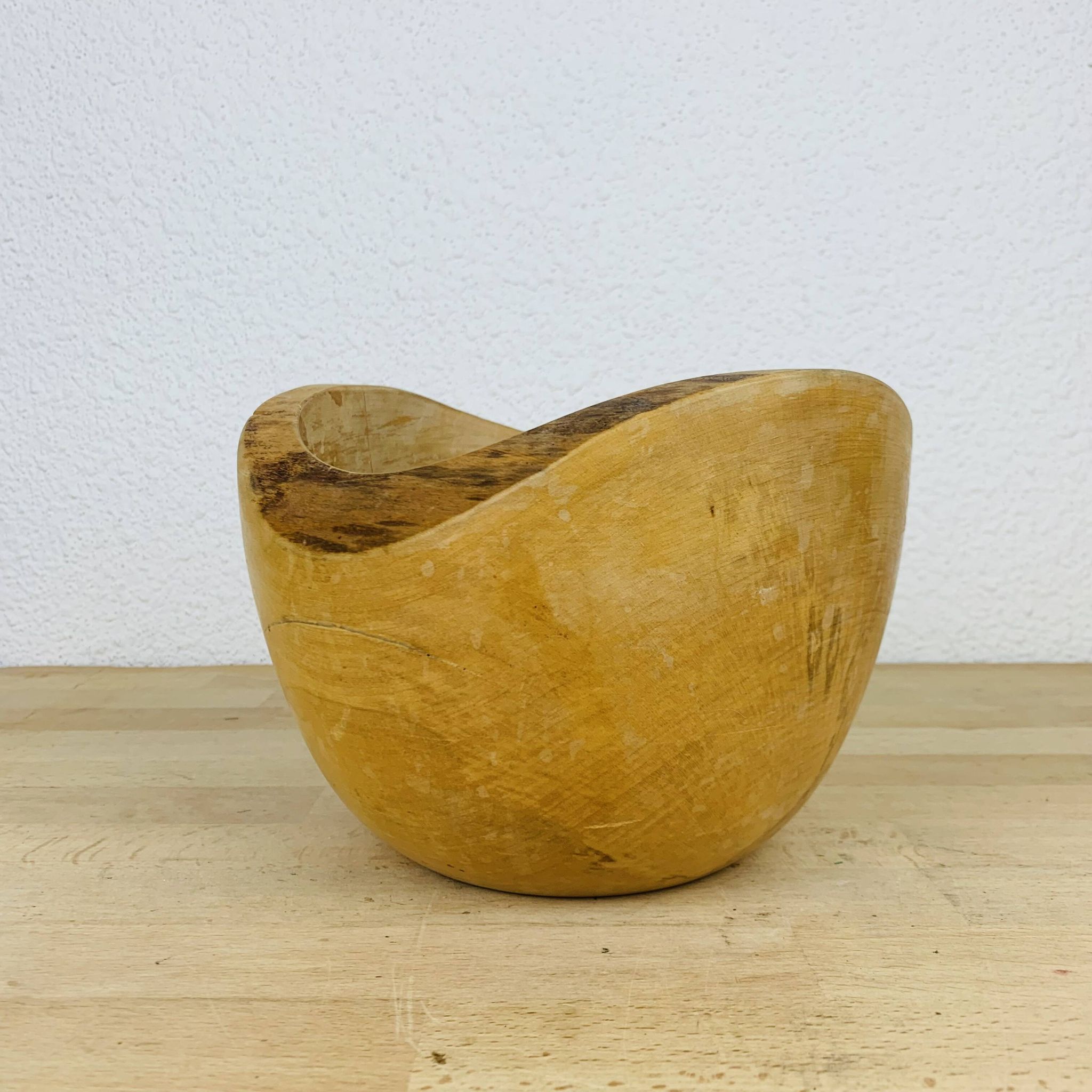 Vintage brutalist wooden cup, pocket tray
