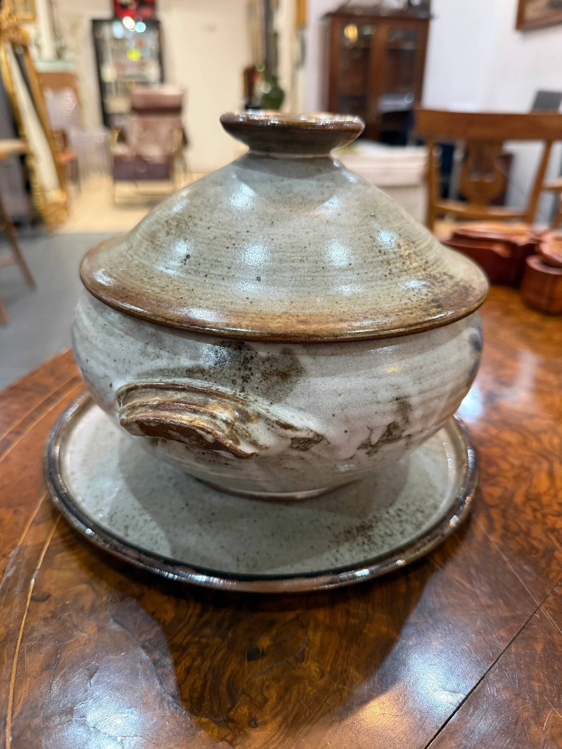 Glazed stoneware soup tureen with lid and plate – French workshop – 20th century